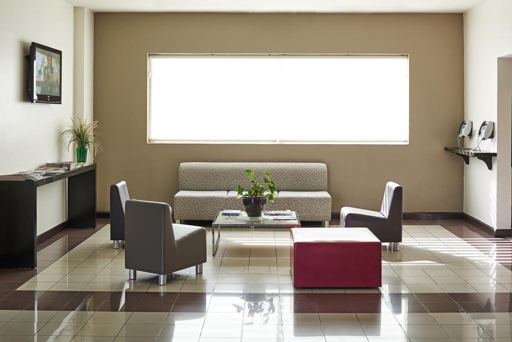 Ibis Monterrey Valle San Pedro Garza Garcia Экстерьер фото