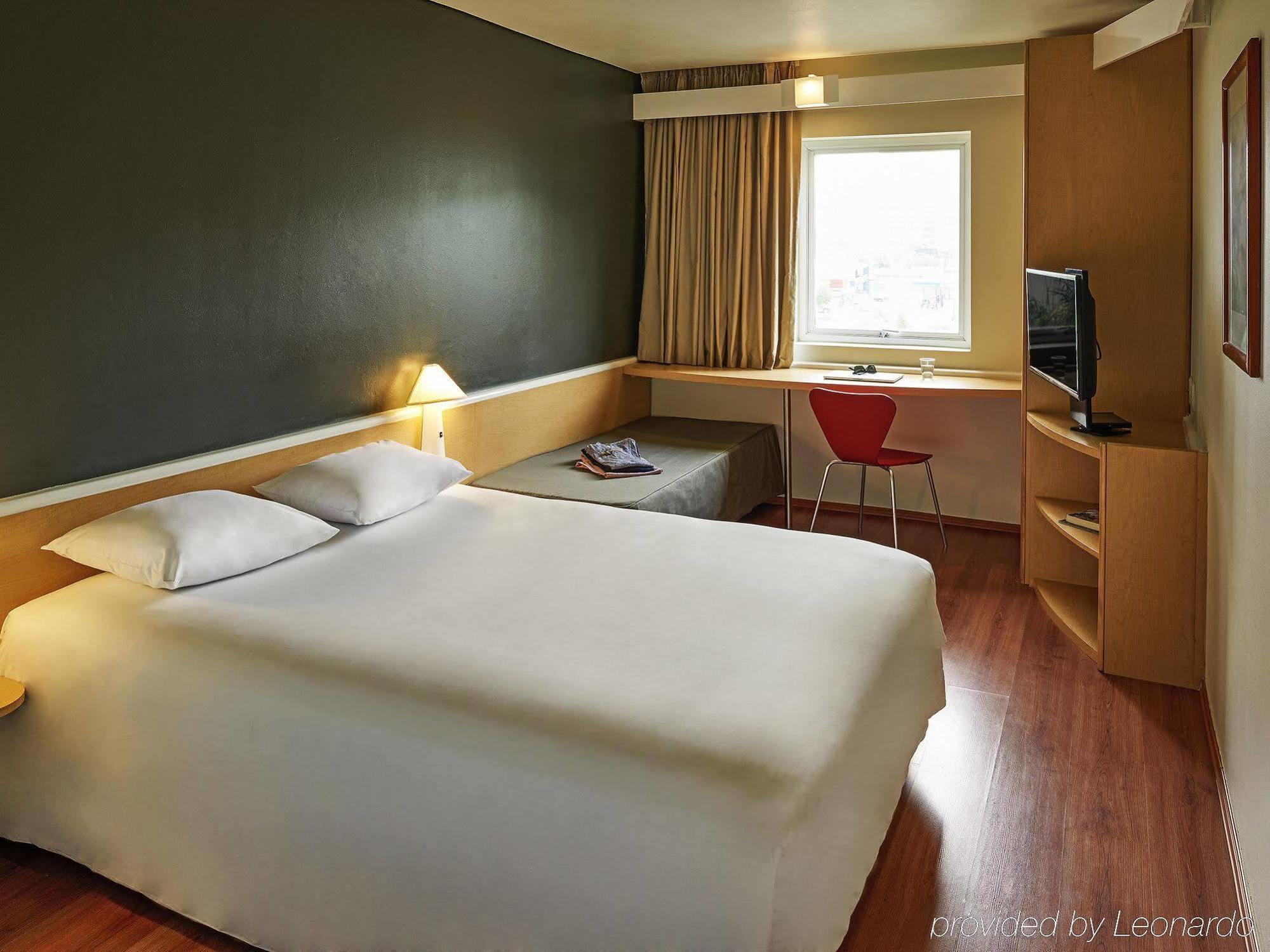 Ibis Monterrey Valle San Pedro Garza Garcia Экстерьер фото