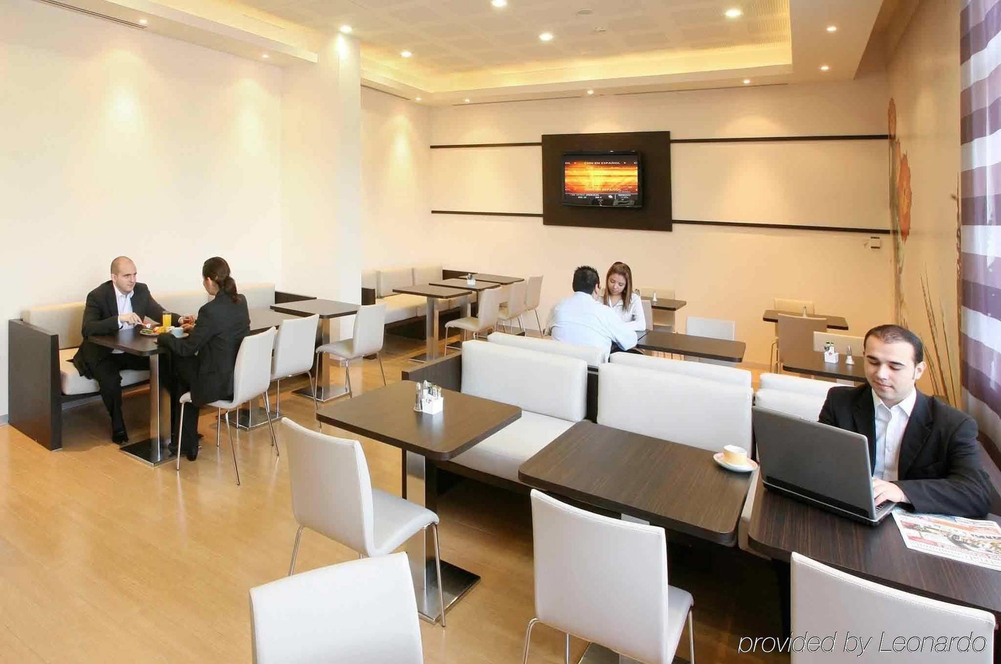 Ibis Monterrey Valle San Pedro Garza Garcia Экстерьер фото